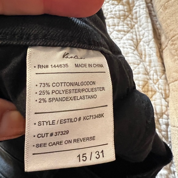 KanCan Black Skinny Jeans with Studded Detail - Picture 4 of 5